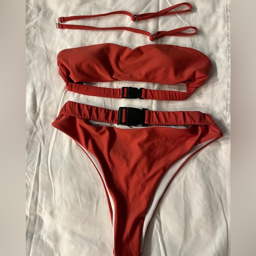 Bathing suit